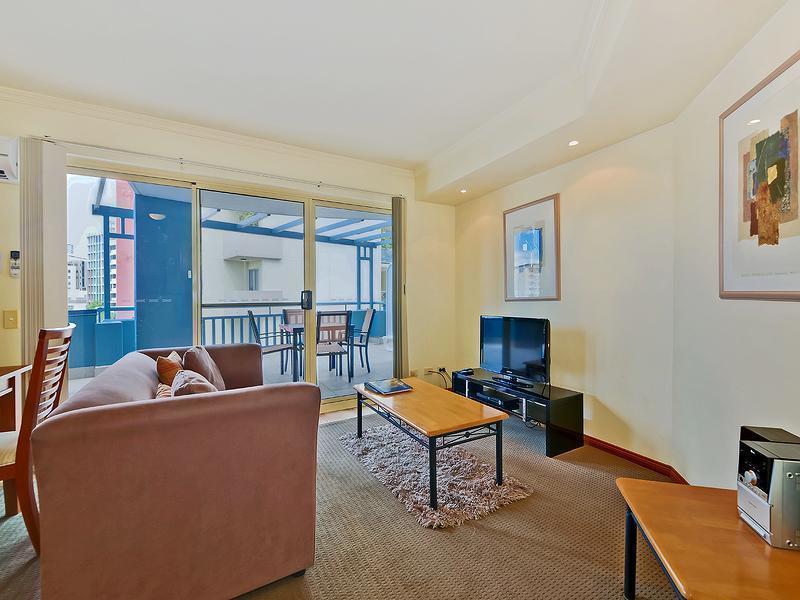 The Sedgebrook On Leichhardt Aparthotel Brisbane Exterior photo